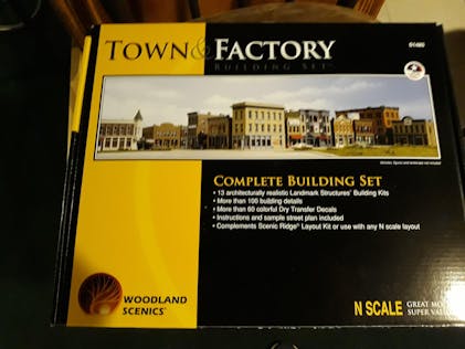 Scenic Ridge Woodland Scenics Town And Factory Building Set
