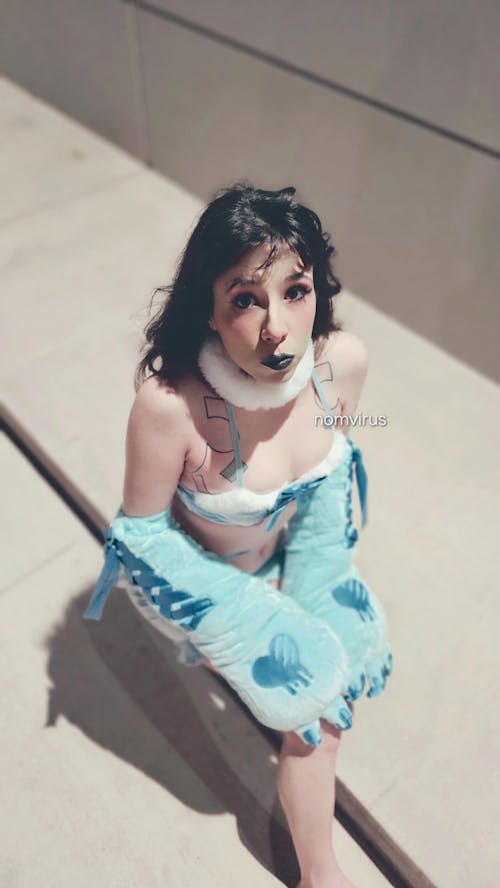 Pastel Winter Bear Claw Paw Sleeves [MOEFLAVOR x Gloomy Bear]