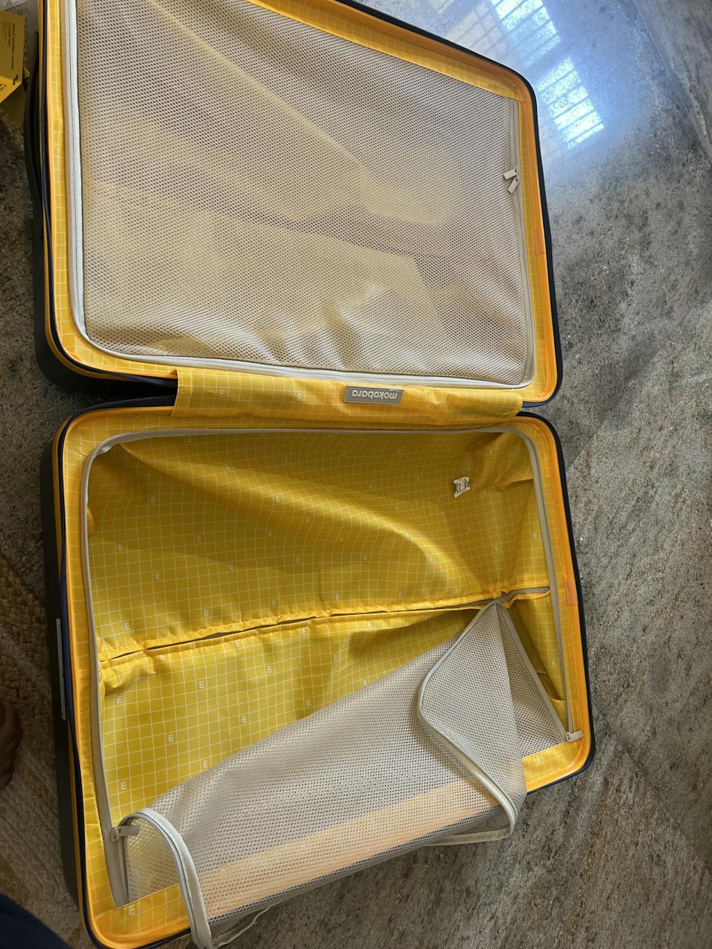 The Transit Luggage Checkin Large