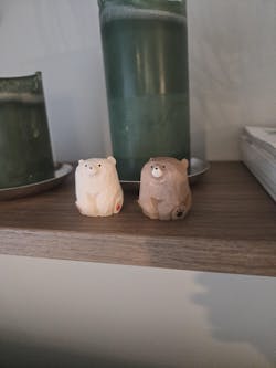 Cari Carved Wooden Little Cat Peeking at You