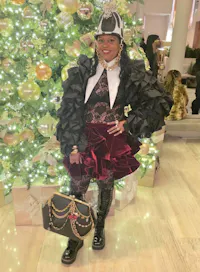 The Baroness Large Detachable Pointy Collar