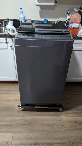 Base con ruedas para Lavadora, Cocina y Refrigeradora de 1 Puerta / Base regulable 50~70 cm