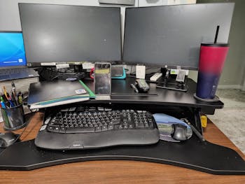 Escritorio Sobremesa 95x40 cm con Altura Regulable 11.5 a 50 cm  para trabajar Sentado o Parado