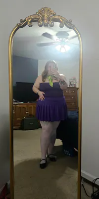 Plus Size Pleated Mini Skirt-Dark Purple