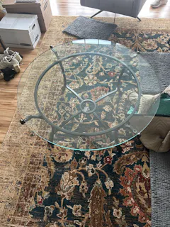 Sutton Round Cocktail Table