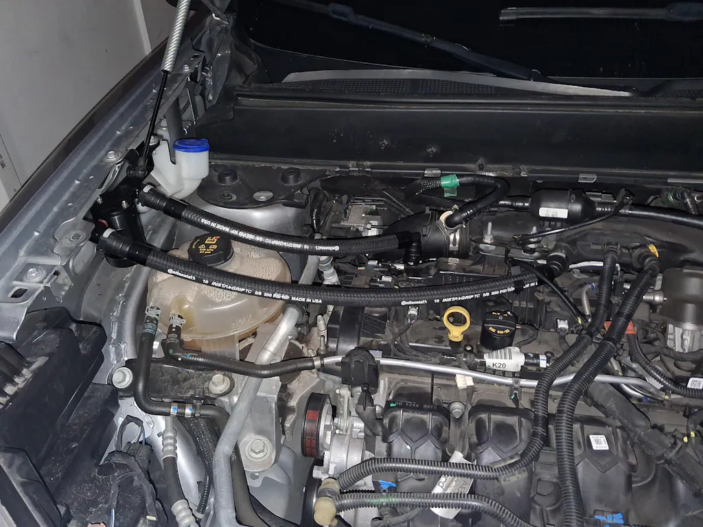 22-24 Ford Maverick I4 2.0 Ecoboost UPR 5049-288-cscc Plug N Play Oil Clean Side Catch Can