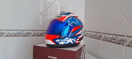 Viseira para ARAI - RX7X / RX-7X / RX-7V / RX-7V EVO / NE0 / ASTRO-GX / XD / ASTRAL-X / VECTOR-X / DEFIANT-X / CORSAIR-X / VAS-V / QUANTIC / CONCEPT / CONCEPT XE
