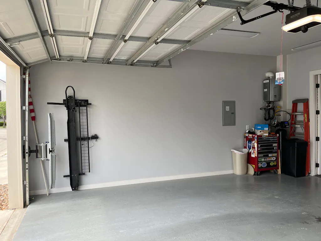 MotoMount - Wall Hanger