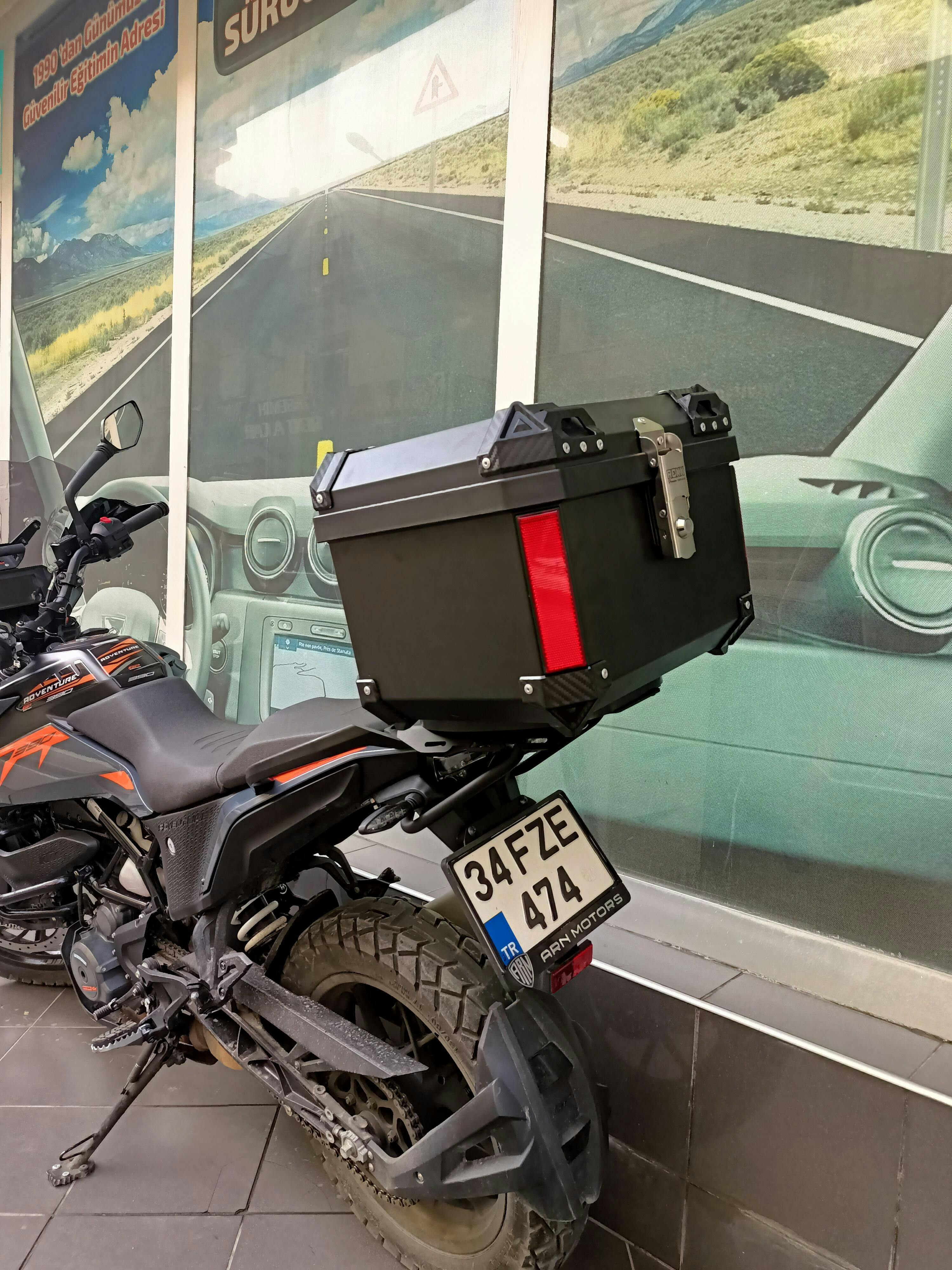 Kawasaki Ninja ZX-6R KRT Edition İçin Tasarlanmış Motosiklet Matı