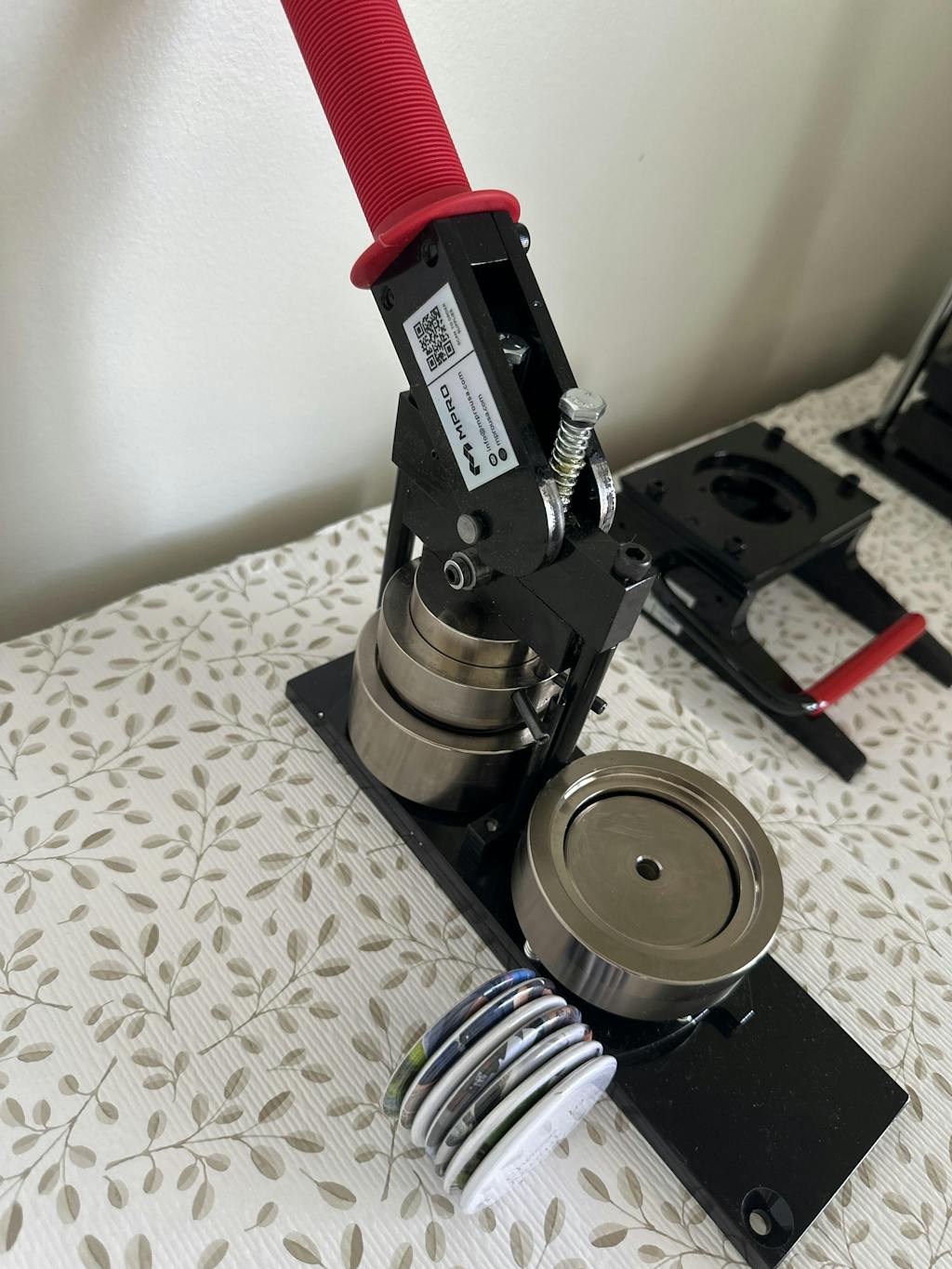 Magnet Machine Round 2.25"