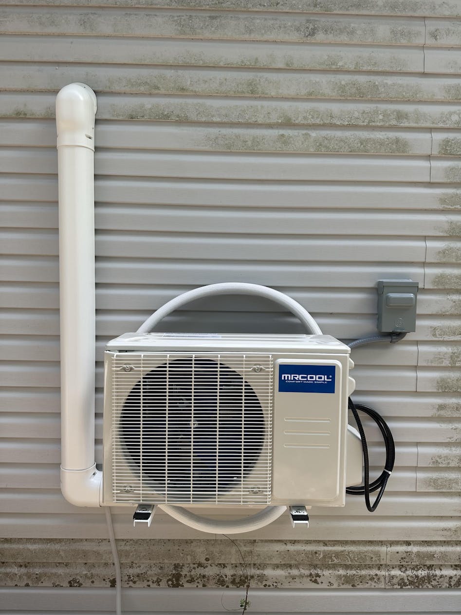 MRCOOL Ton Central Hyper Heat Air Conditioner and 80% AFUE, 80K