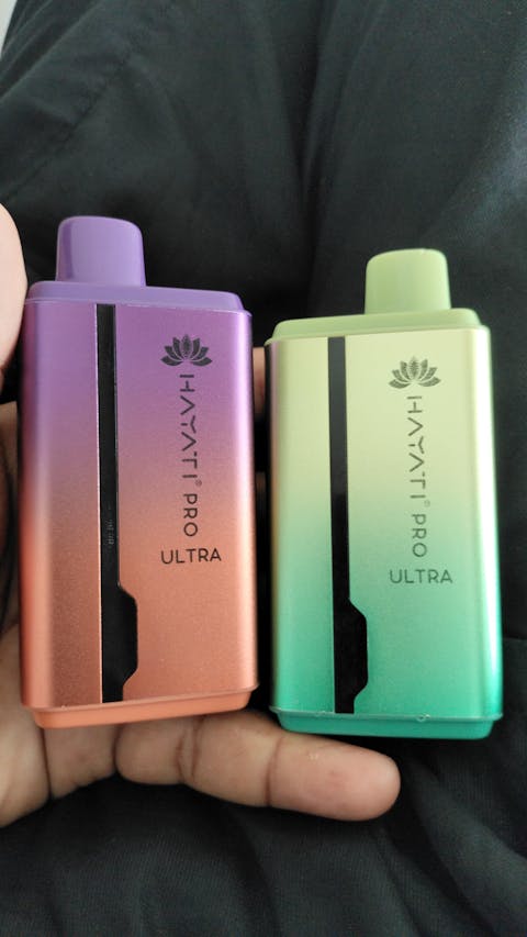 HAYATI PRO ULTRA STRAW GUAVA / DRAGON BERIES 15000 PUFFS