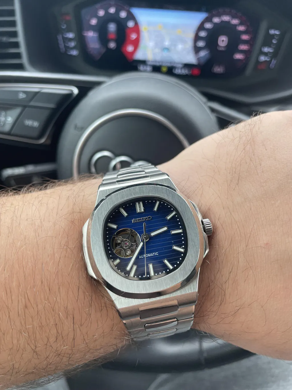 SEIKO MOD | NAUTILUS BLEU CŒUR OUVERT
