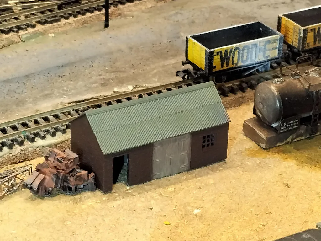 Workshop and Lean-to