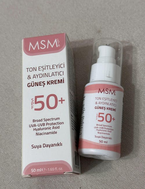 Ton Eşitleyici & Aydınlatıcı Güneş Kremi