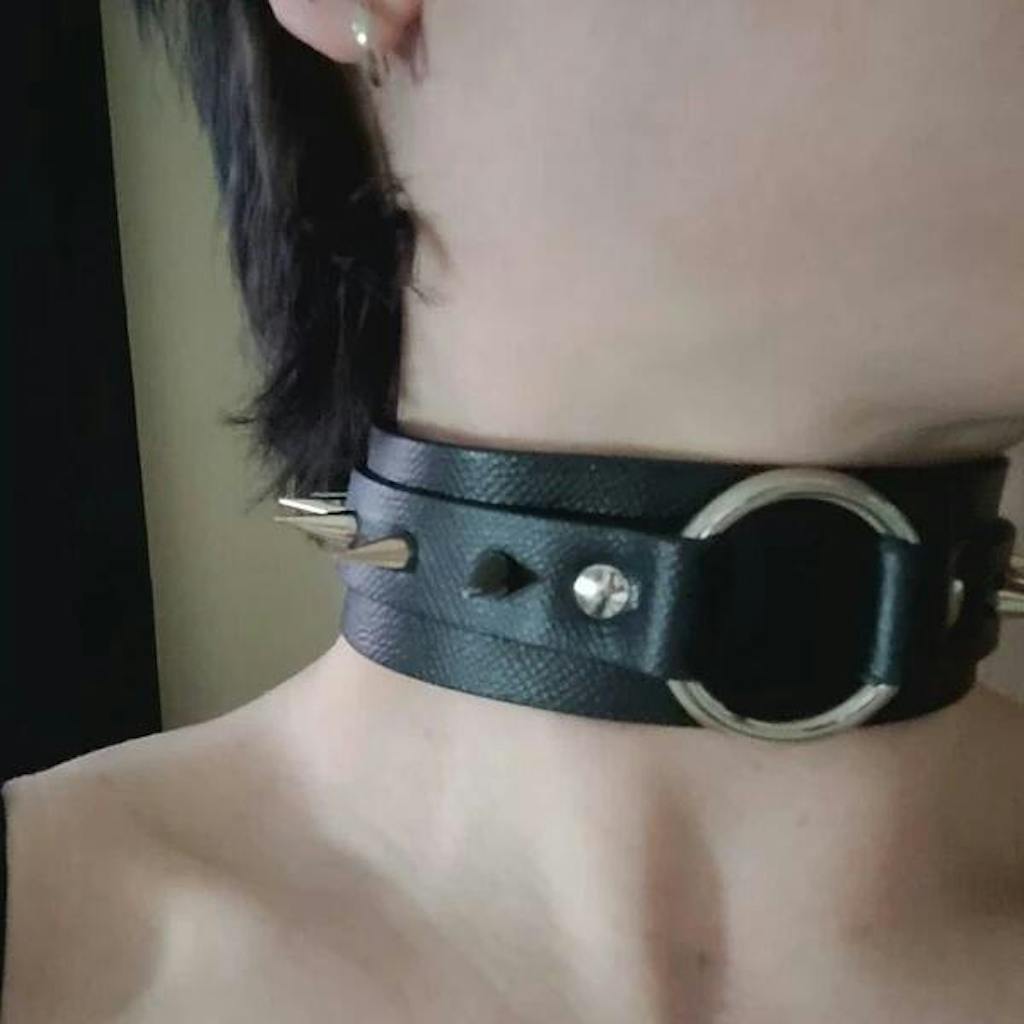 O Ring Spikes Choker