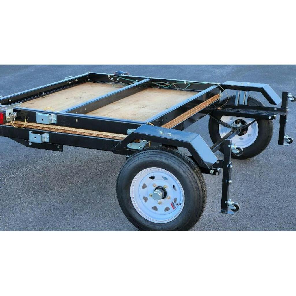 5X8 FOLDING UTILITY TRAILERS ( BLACK ) – Muddy River Wholesale