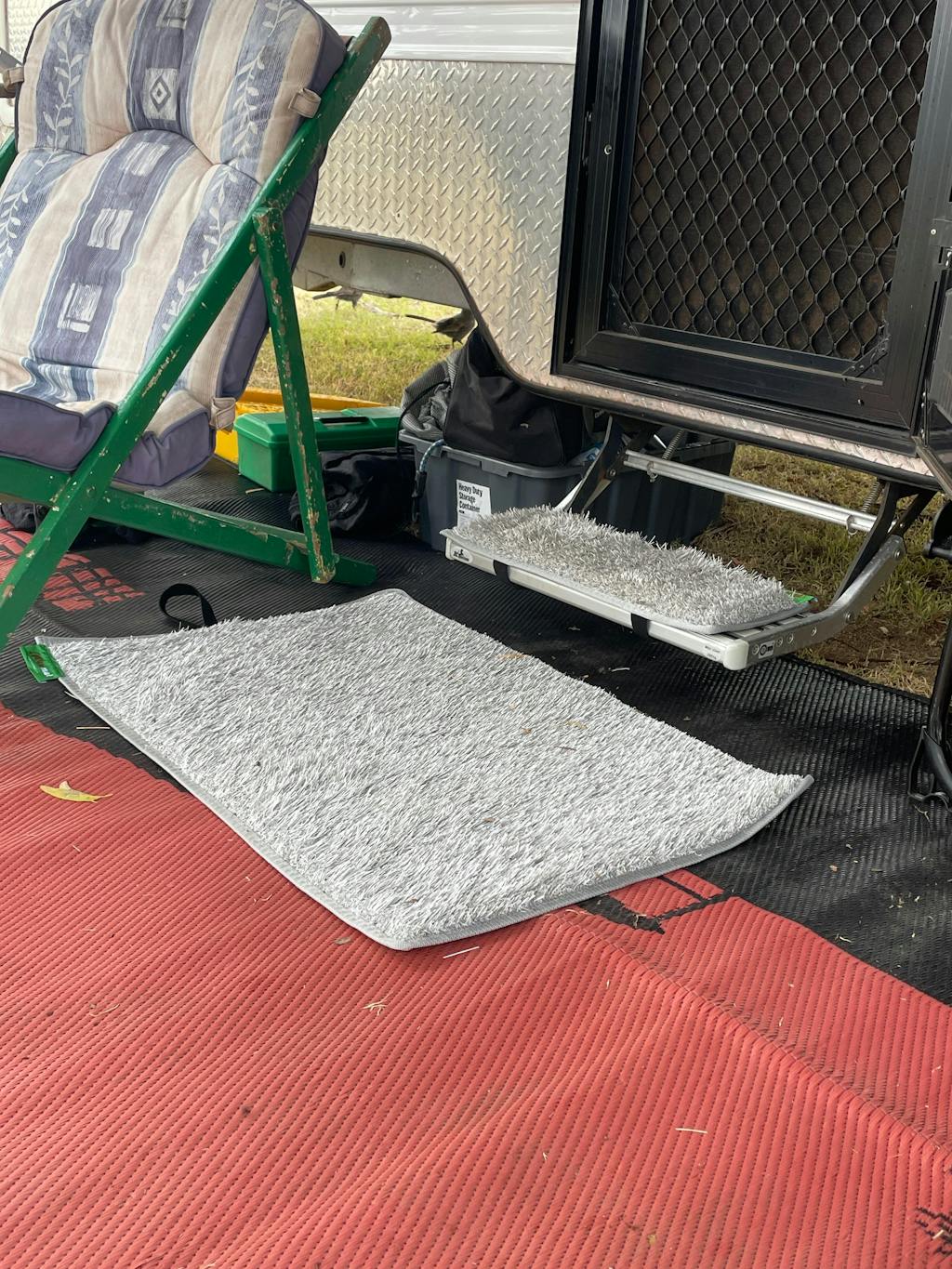 muk mat Pull-Out Step Mat