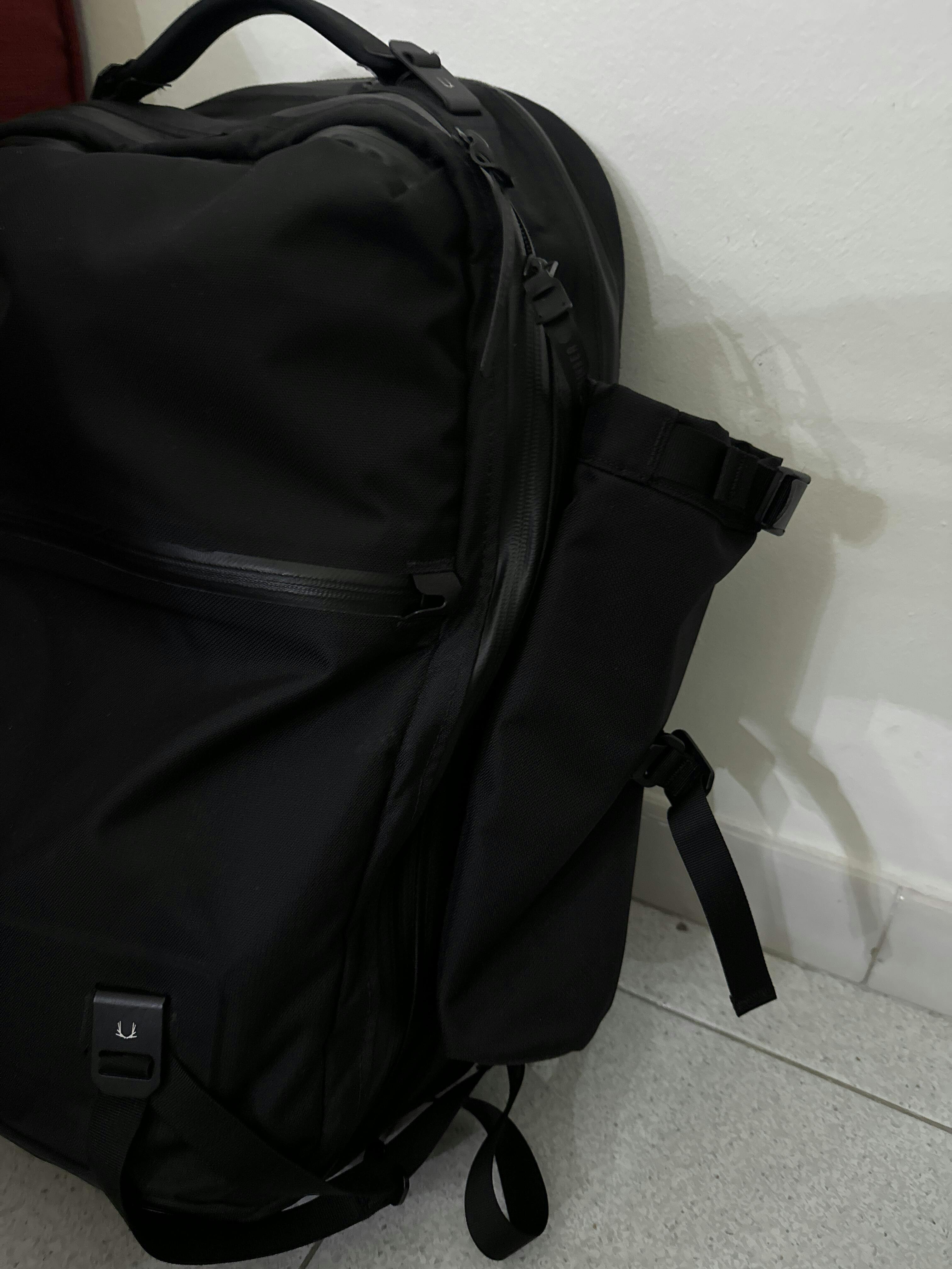 Black Ember Citadel R3 25 L Modular Water Bottle Holder – Mukama