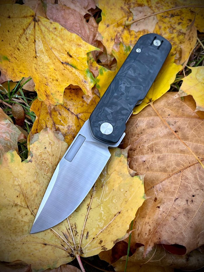 Avid 1 Knife