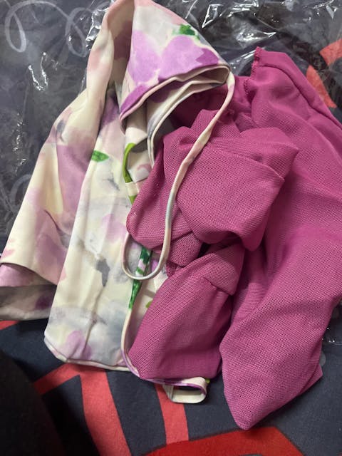 Printed Knot Top With Mesh Inner