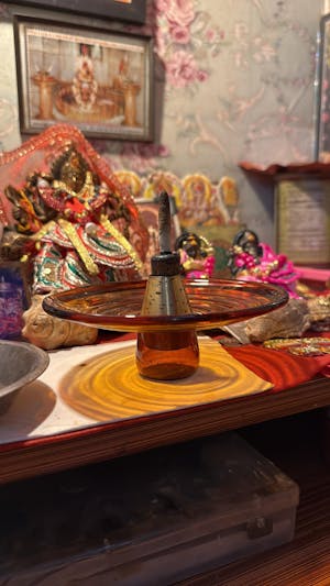 Muun Incense Holder - Amber