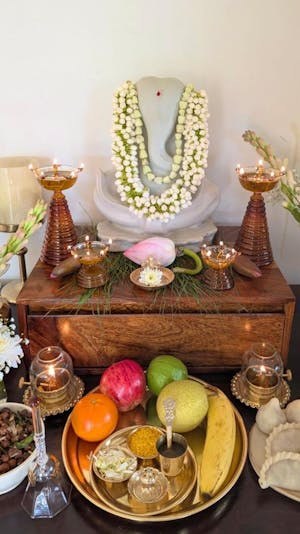 Muun Glass Diya Pair Gift Set - Tall & Short Diyas