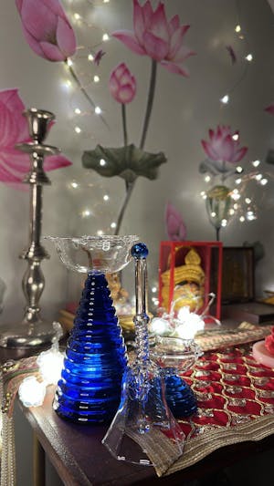 Muun Glass Puja Bundle - Tall Diya + Short Diya + Bell