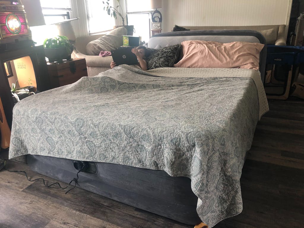 Colchón AutoInflable 2 Plazas Con Respaldo