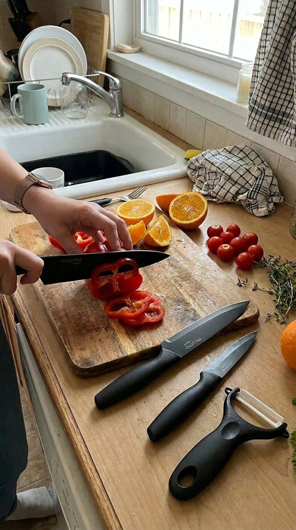 Set De Cuchillos Cerámicos con Pelador Muymo Hogar