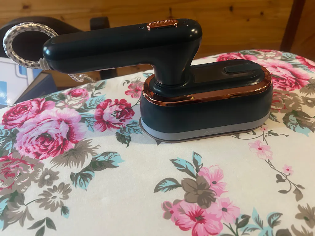Plancha Vapor Portatil 1200W 100ml Calentamiento Rápido