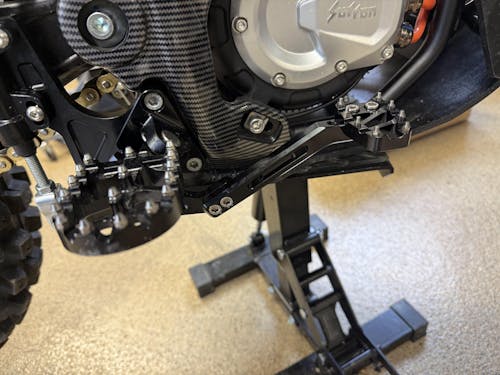 DOT 4 Aluminum Hydraulic Rear Foot Brake & Dual Caliper Bracket for Surron Ultra Bee