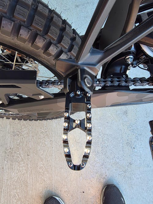 MX Billet Passenger Footpegs Footrest for Sur-Ron Ultra Bee