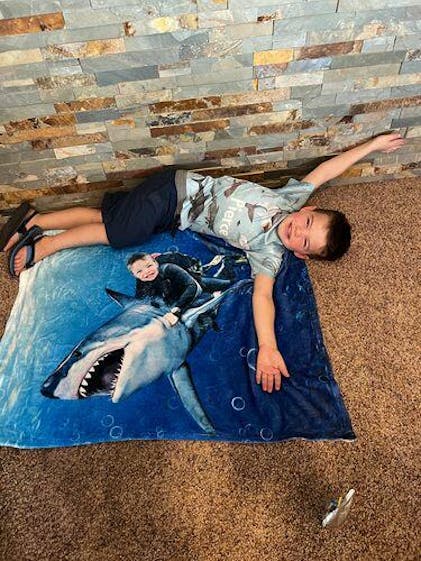 The Shark Rider Blanket – My Kid's Dream