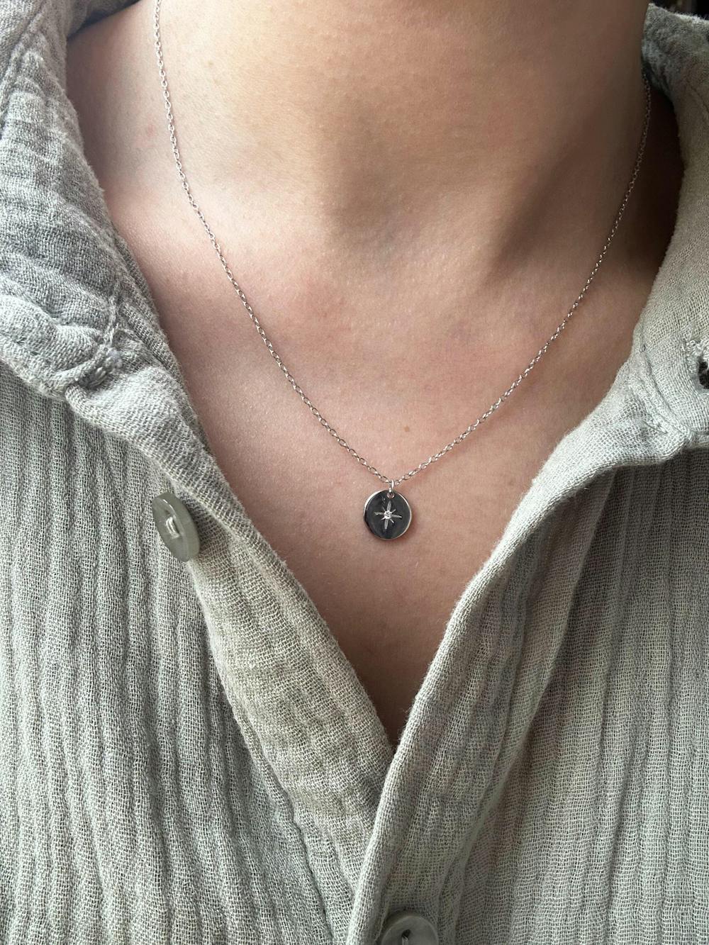 North Star medallion necklace - Star Collection