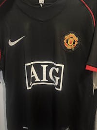 2007-08 Manchester United Away Jersey - Retro
