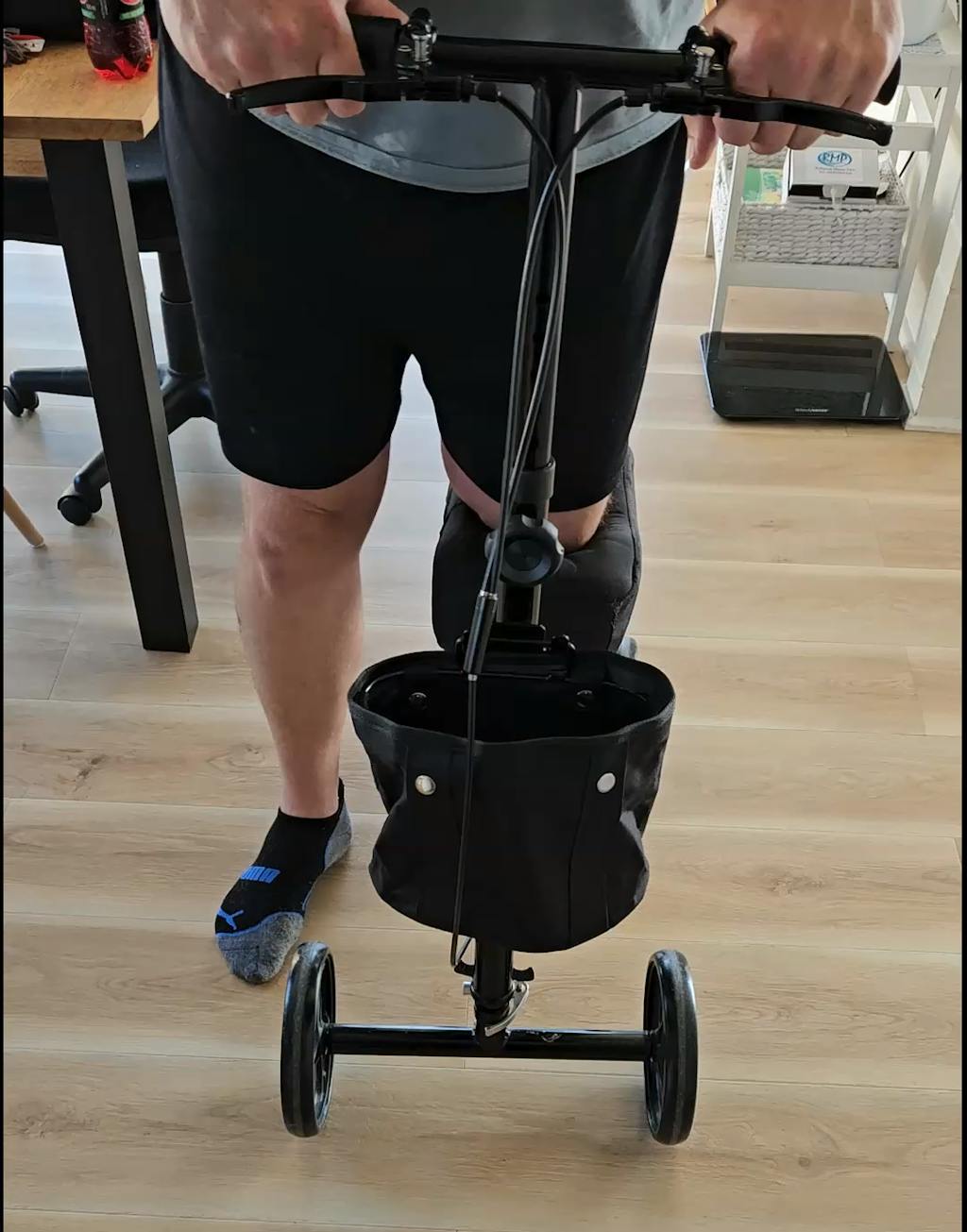 Altus Knee Scooter Walker with Shock Absorbing 8 Inch Wheels – Black