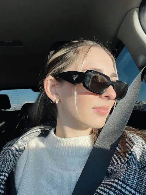 Lentes de sol Prada Diamante