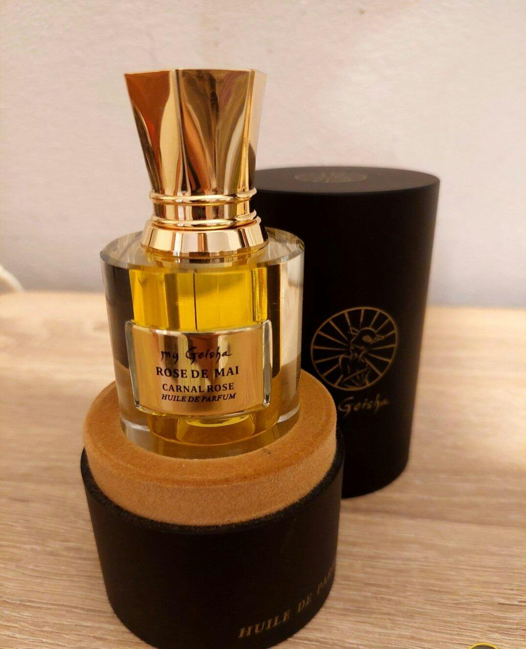 Huile De Parfum Carnal Rose – myGeisha