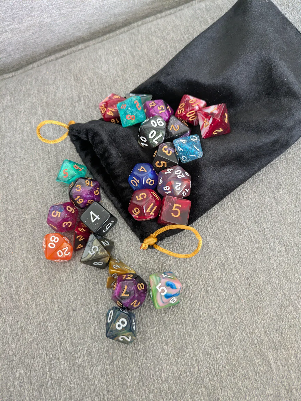 Mismatched Dice Mystery Dice Set