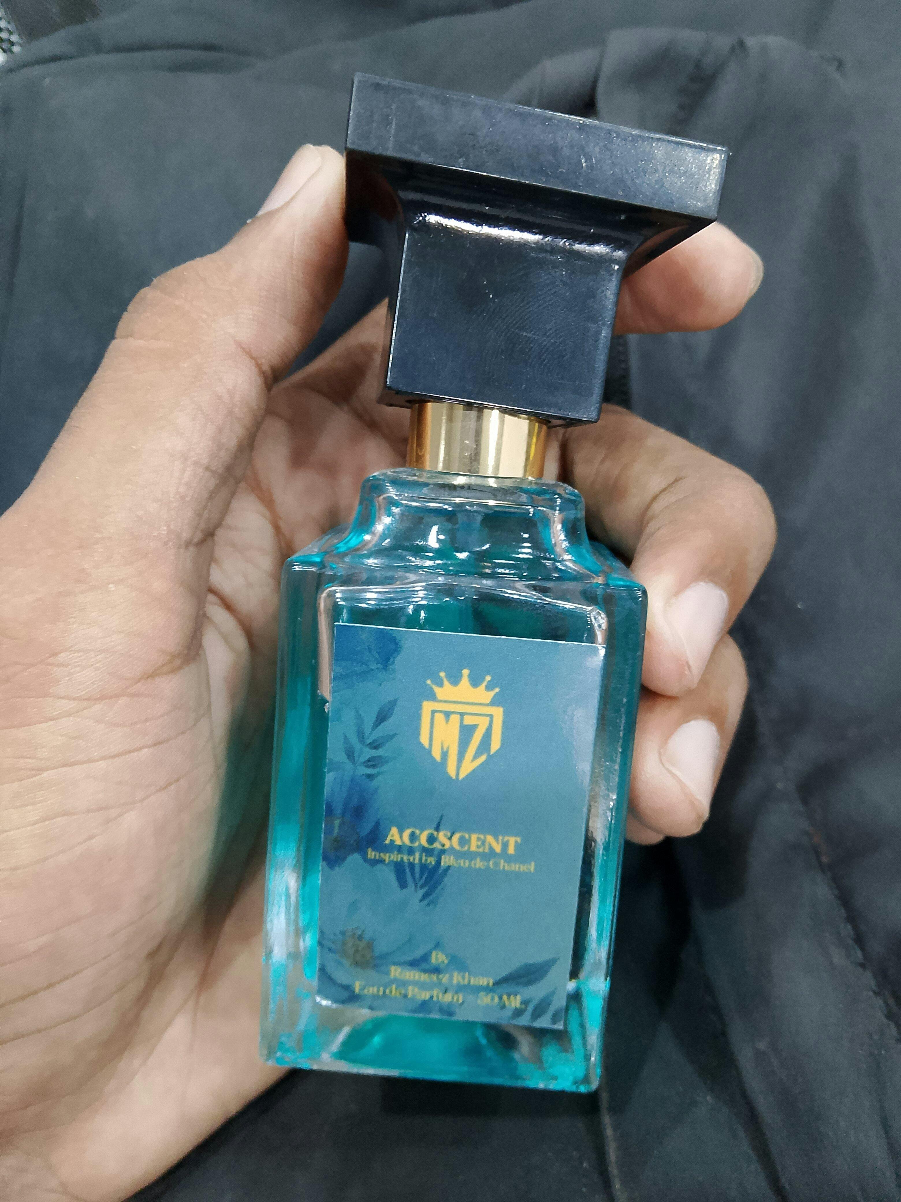 未開封 BLEU DECHANEL Eau de Parfum50ml 袋付 CHANEL Bleu De Chanel Parfum Spray 50ml, Woody Citrus Fragrance