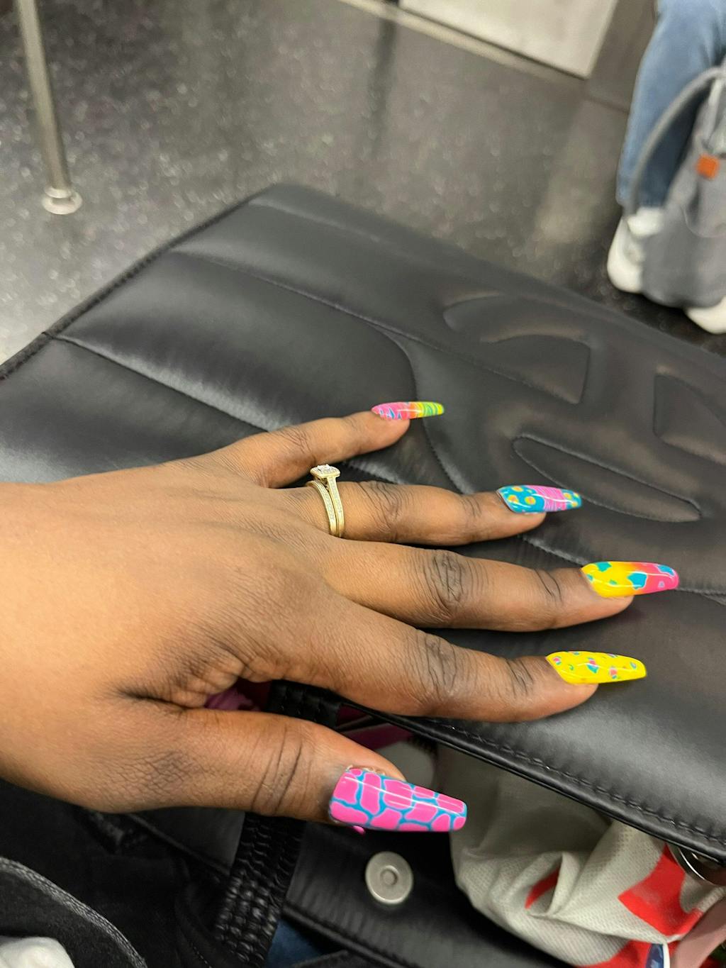 Neon Safari – Hand-Painted Press On Nails