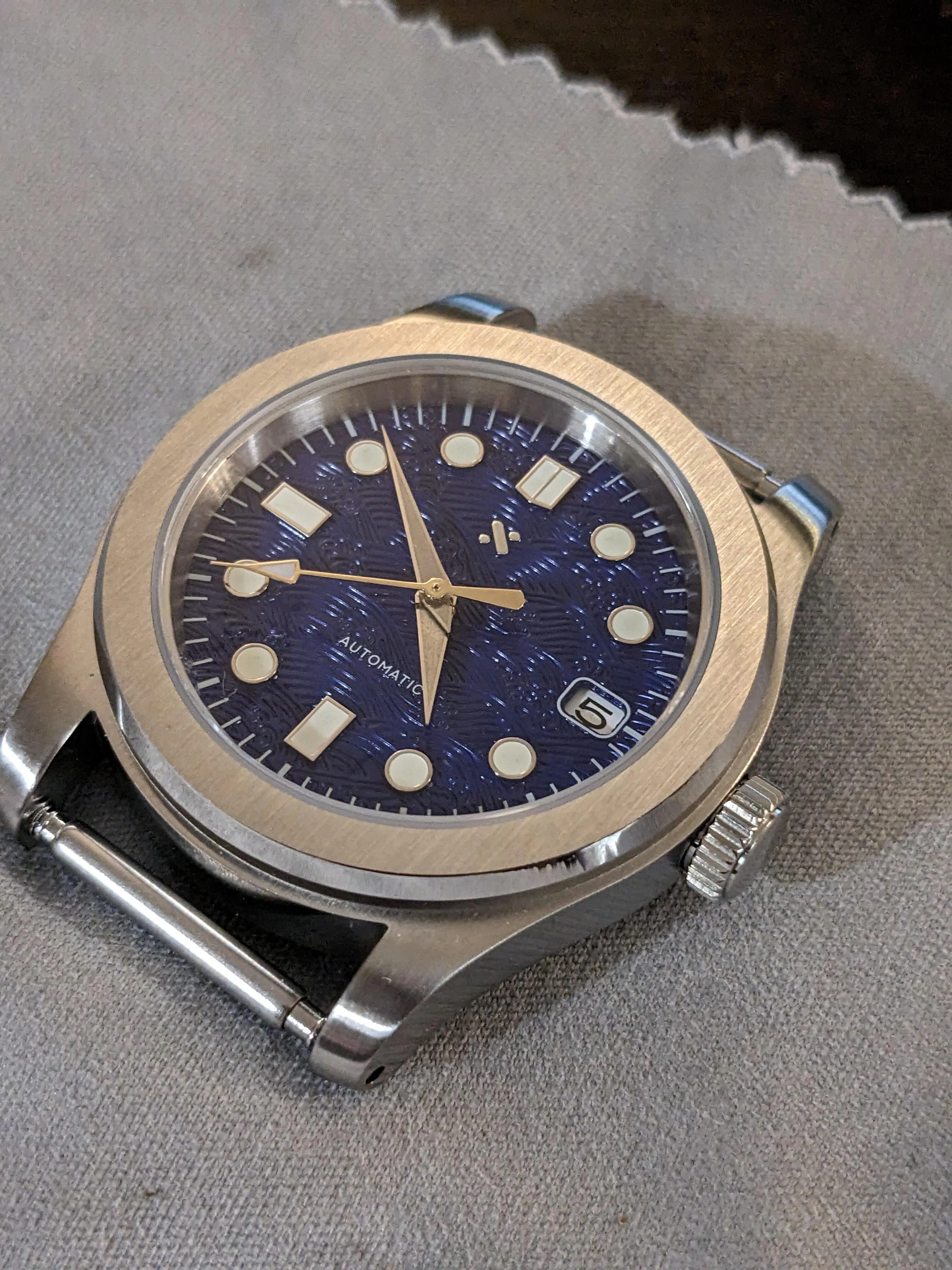 Watch Dial Perpetual Enamel Pink NamokiMODS