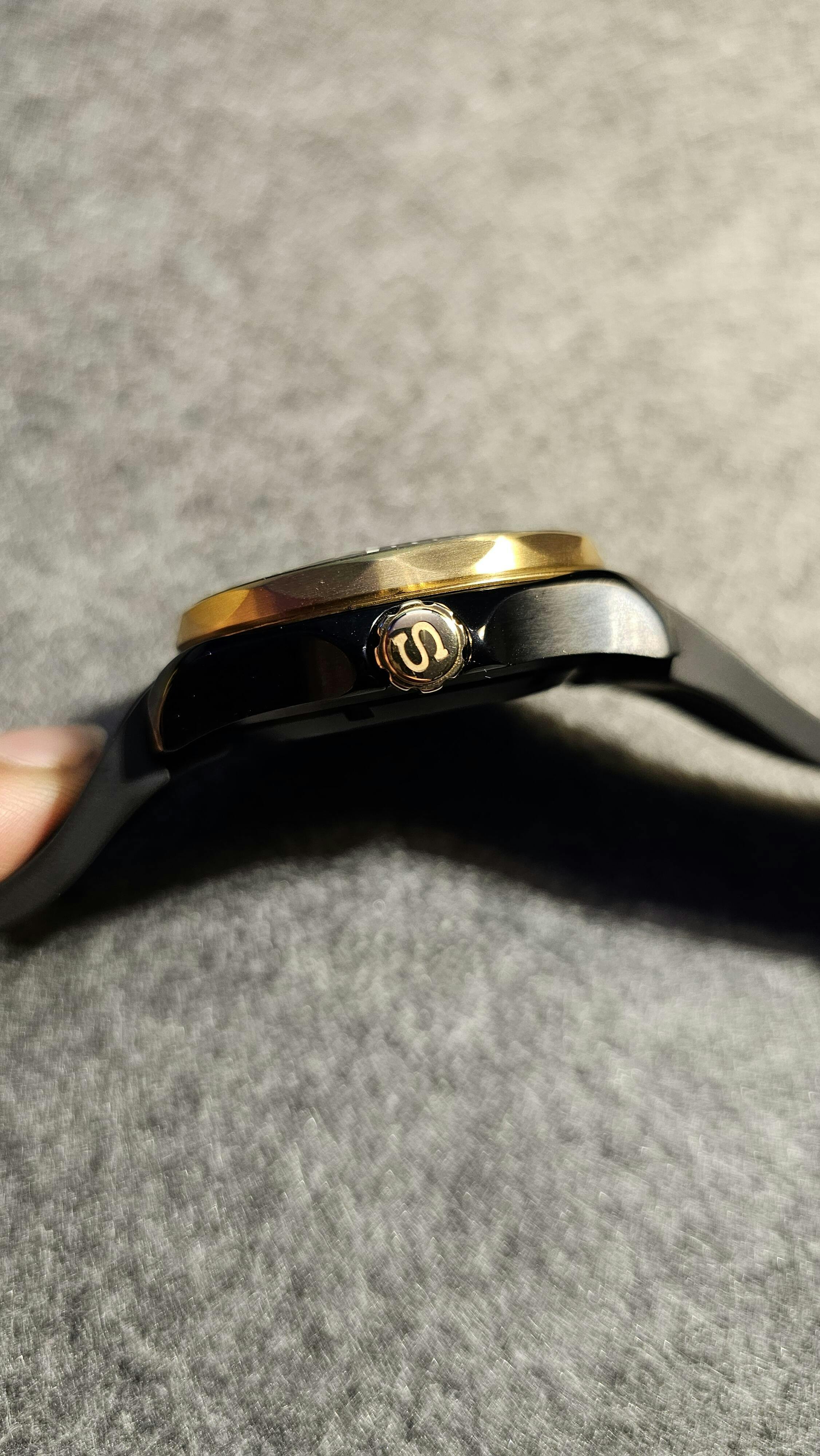 SKX Crown: PVD Black Finish (Red S) | namokiMODS