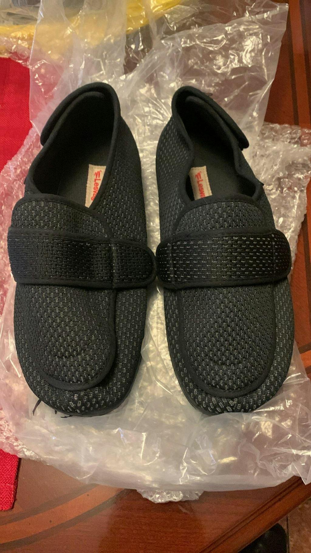 Wide Width Fashion Diabetic Orthopedic Shoes Adjusting Velcro Fully