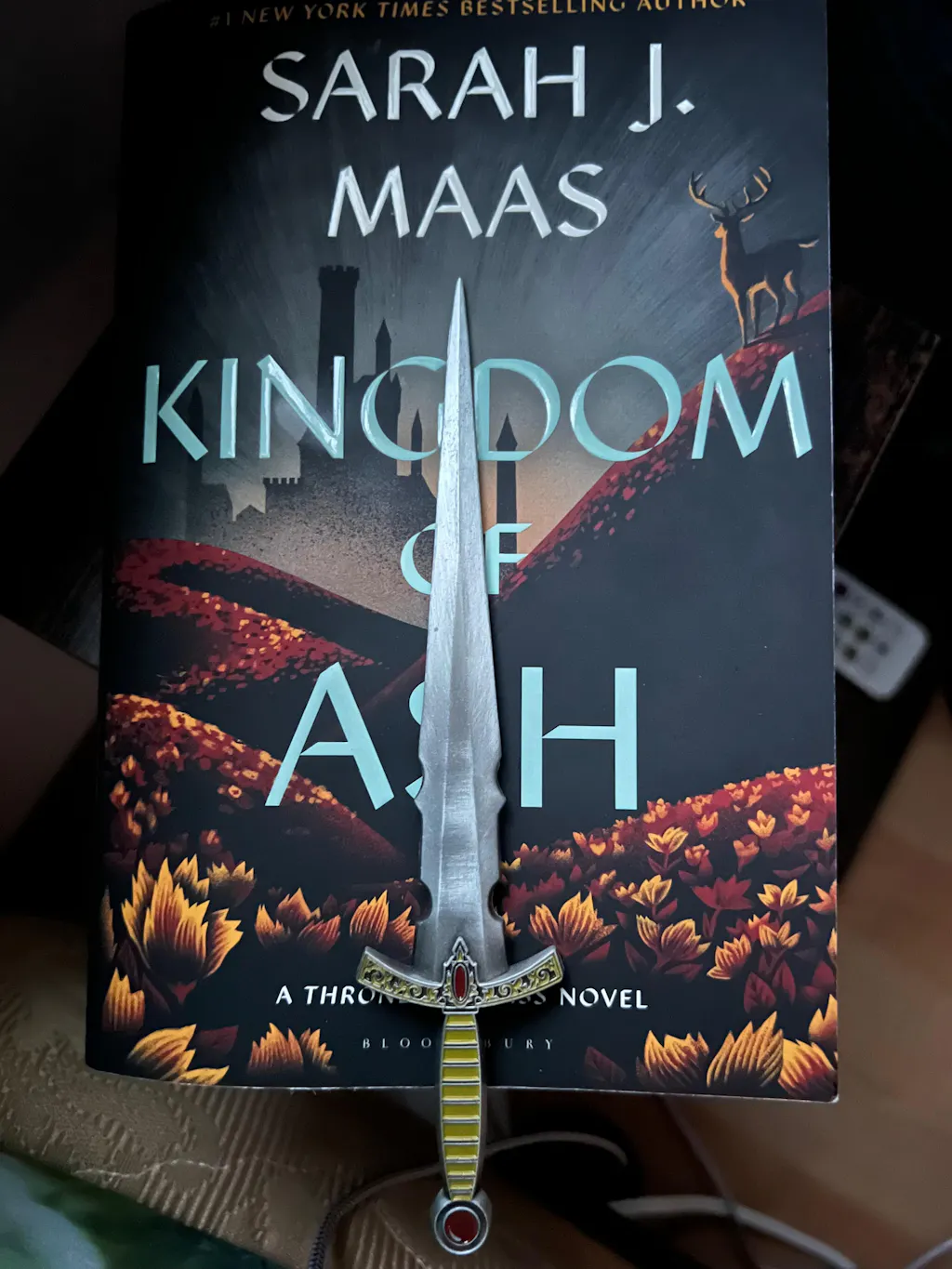 Throne of Glass Goldryn Replica