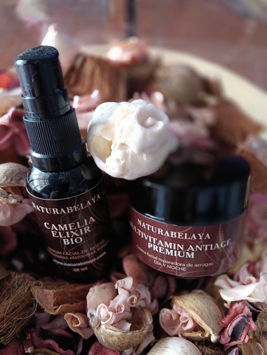 Serum de noche reparador de arrugas Camelia Elixir