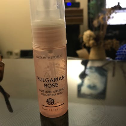 BULGARIAN ROSE MOISTURE ESSENCE – Nature Republic USA