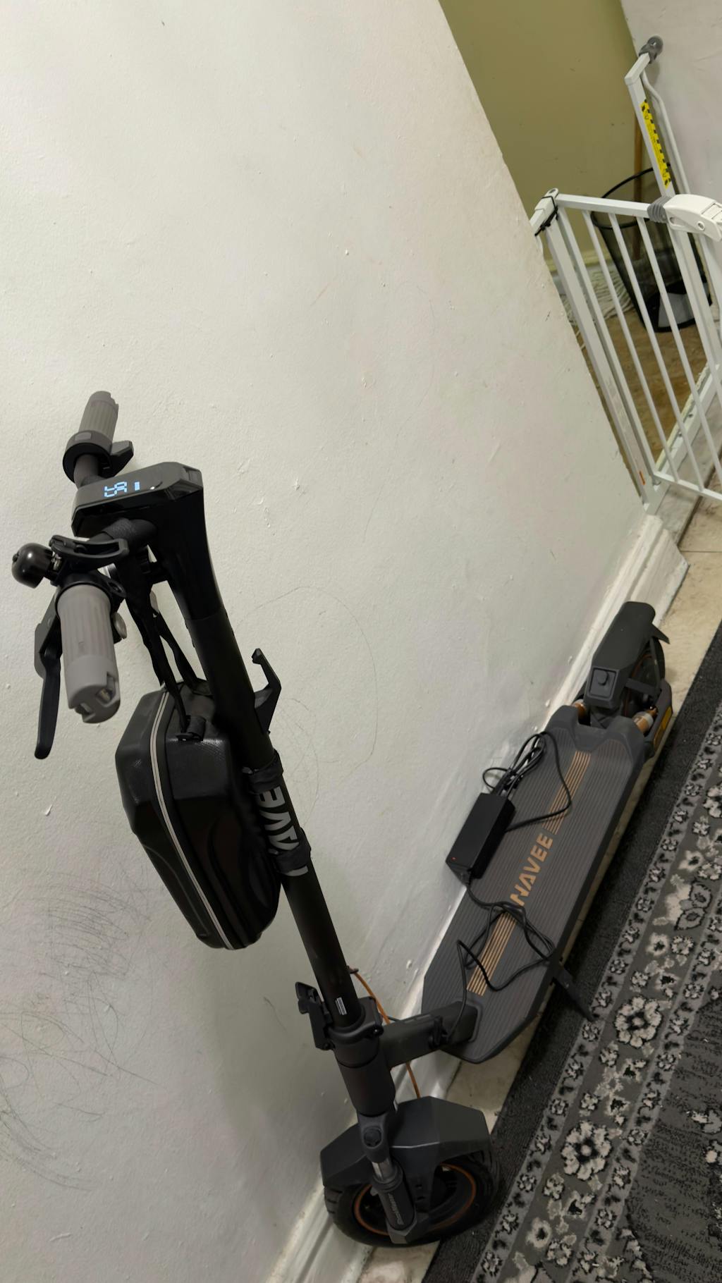 NAVEE GT3 Dual Spring Shock Absorbers E-scooter