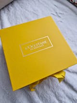 Mystery box NELA GEMS x L'Occitane